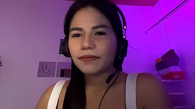 MartiCalvaruso online show from 06-11-26, 08:34
