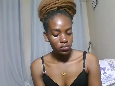 Lola Allure online show from 06-13-26, 06:44