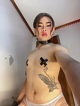 Snapshot of Horny_HoneyX chatting on 06-16-26, 09:39 Horny HoneyX online show from 06-16-26, 09:39