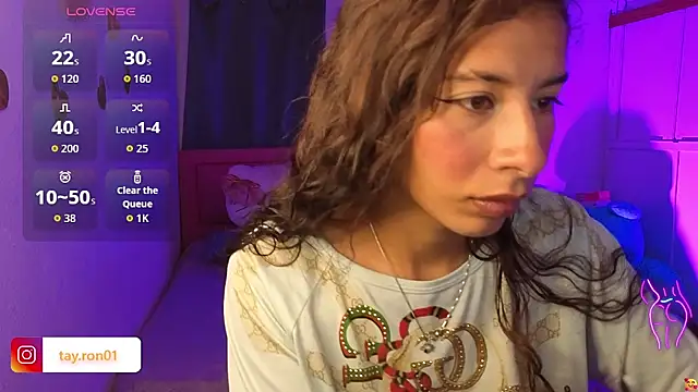 Snapshot of Siena_sofia chatting on 06-19-26, 08:18 Siena sofia online show from 06-19-26, 08:18