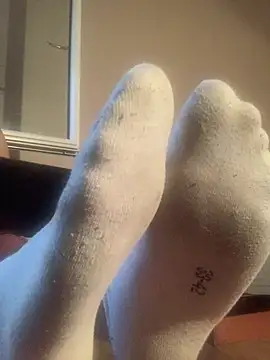 Snapshot of feetG24 chatting on 07-15-26, 05:29 feetG24 online show from 07-15-26, 05:29