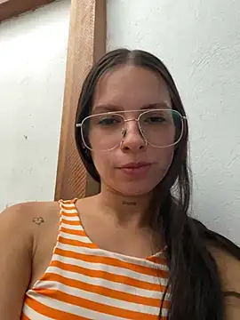 miimii lovee online show from 06-23-26, 07:34