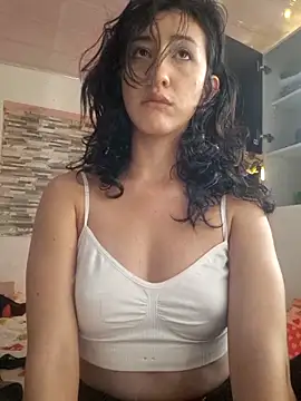 Snapshot of _valerianam chatting on 06-21-26, 07:16 valerianam online show from 06-21-26, 07:16
