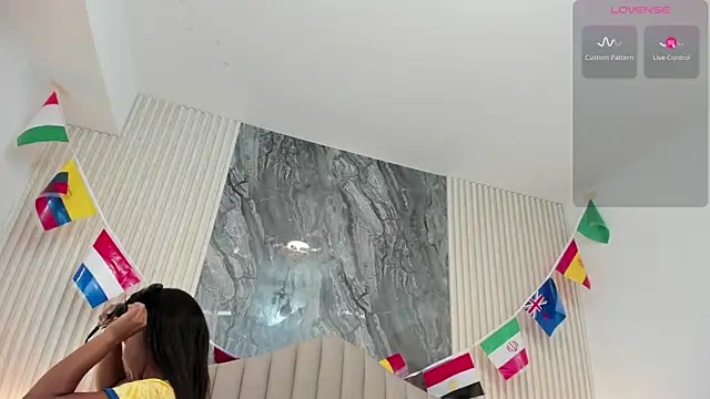 TiiffanyJackson1 online show from 06-27-26, 08:25