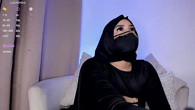 Snapshot of rashida_66 chatting on 07-23-26, 11:30 rashida 66 online show from 07-23-26, 11:30