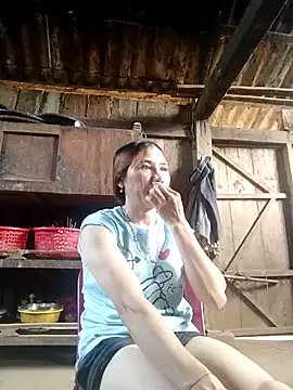 Snapshot of Seiciz chatting on 06-14-26, 05:31 Seiciz online show from 06-14-26, 05:31