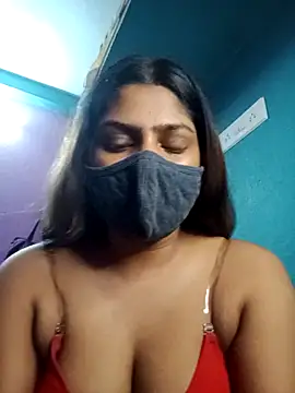 Model-031 online show from 06-10-26, 07:02