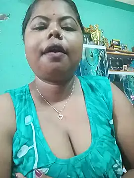 Snapshot of Mumtaz-vijay8 chatting on 06-23-26, 10:46 Mumtaz-vijay8 online show from 06-23-26, 10:46