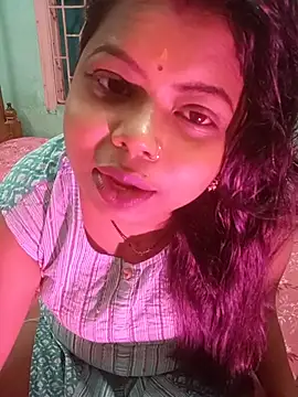 Snapshot of Mumtaz-vijay8 chatting on 07-06-26, 06:21 Mumtaz-vijay8 online show from 07-06-26, 06:21