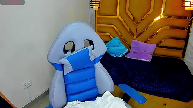 Violett Cinnamon online show from 07-08-26, 11:26