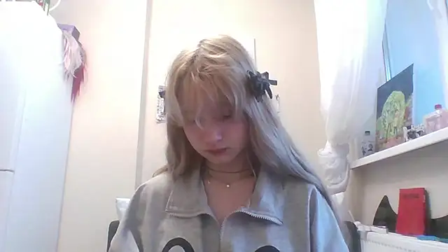 DinaKolter online show from 06-30-26, 04:19