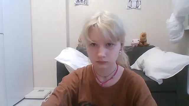 DinaKolter online show from 07-05-26, 04:36