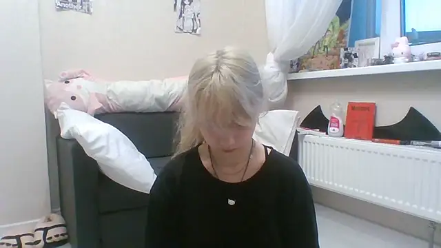 DinaKolter online show from 07-15-26, 04:45