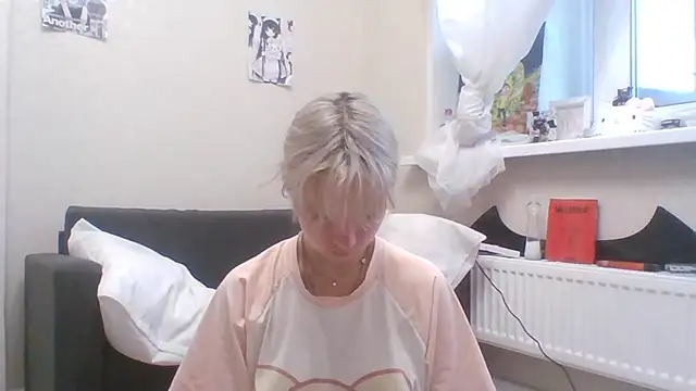 DinaKolter online show from 07-30-26, 03:11