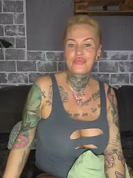 InkedMissLaBaehm online show from 06-27-26, 08:03