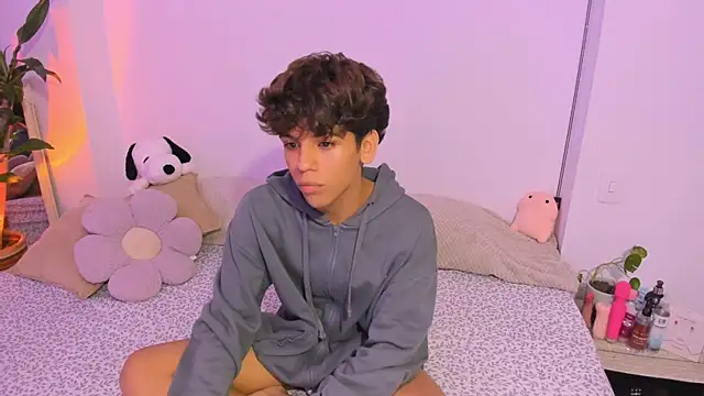 Samy Twink online show from 06-21-26, 03:20
