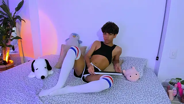 Samy Twink online show from 06-23-26, 02:42