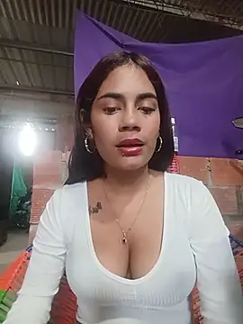 dulce amber21 online show from 06-15-26, 12:29