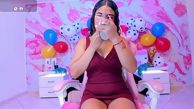victoria rosee1 online show from 07-13-26, 04:04