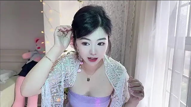 inlkitten online show from 06-19-26, 08:07