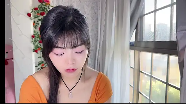 inlkitten online show from 07-20-26, 10:39