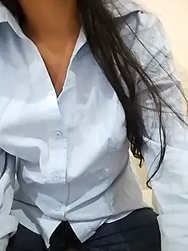 Riya5677 online show from 07-14-26, 04:06