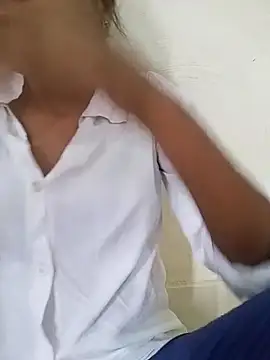 Riya5677 online show from 07-15-26, 03:45