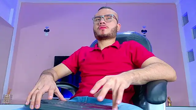Snapshot of Matia_Zelvya chatting on 07-06-26, 11:40 Matia Zelvya online show from 07-06-26, 11:40