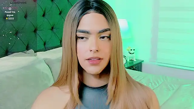 Snapshot of Scarlethvhonparker chatting on 03-02-26, 01:30 Scarlethvhonparker online show from 03-02-26, 01:30