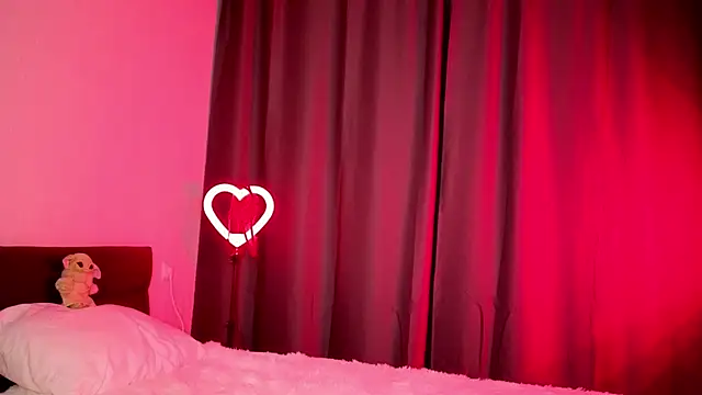 Snapshot of Ballani_Grow chatting on 07-27-26, 09:11 Ballani Grow online show from 07-27-26, 09:11