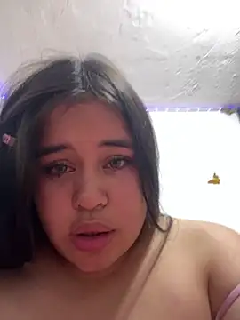 Snapshot of Sophia_Rose_ chatting on 07-05-26, 04:19 Sophia Rose online show from 07-05-26, 04:19