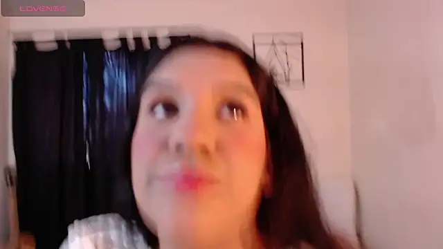 Veronica M online show from 06-20-26, 06:11