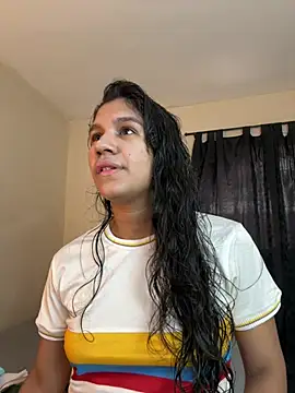 Veronica M online show from 06-27-26, 06:13
