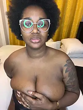 Honeylust26 online show from 07-28-26, 03:21