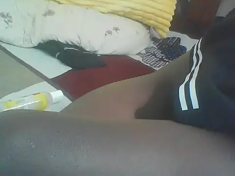Snapshot of cutechocolate chatting on 06-20-26, 02:58 cutechocolate online show from 06-20-26, 02:58