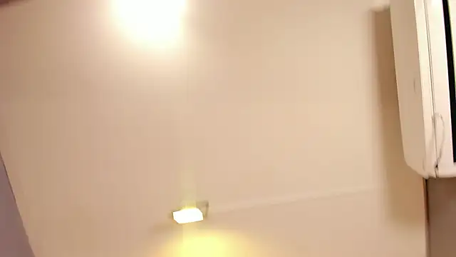 Yintaish online show from 06-13-26, 11:41