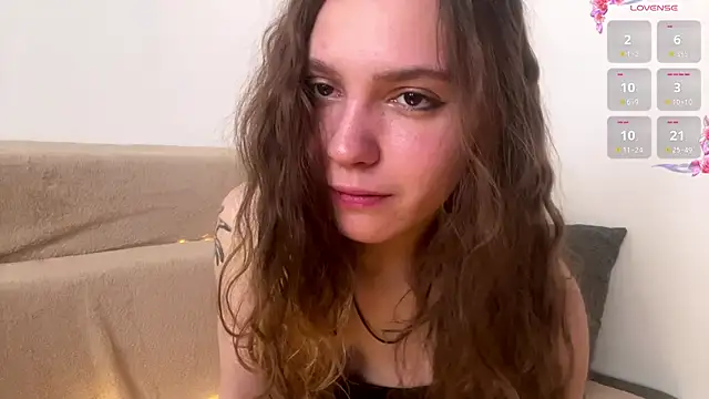 Snapshot of AliKnop chatting on 07-28-26, 08:32 AliKnop online show from 07-28-26, 08:32