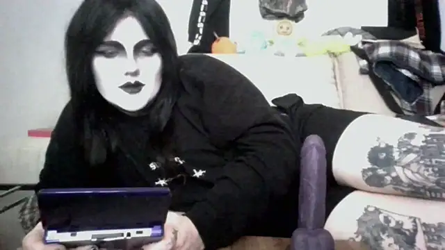 sundaygoth online show from 06-18-26, 02:10