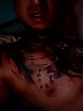 Snapshot of David1342q chatting on 06-13-26, 04:05 David1342q online show from 06-13-26, 04:05