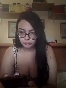 veronicayoung88 online show from 06-15-26, 09:44
