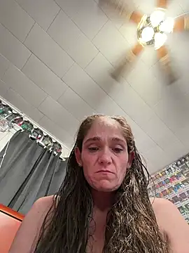 Snapshot of saralaw22 chatting on 07-18-26, 12:26 saralaw22 online show from 07-18-26, 12:26