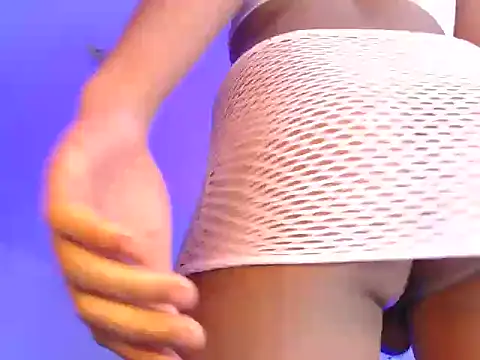 Trix ebony 777 online show from 06-19-26, 04:06