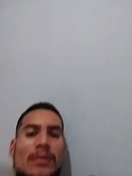 Xxxruben123 online show from 06-19-26, 07:28