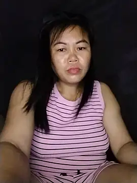 Snapshot of -Lemi- chatting on 06-19-26, 06:34 -Lemi- online show from 06-19-26, 06:34