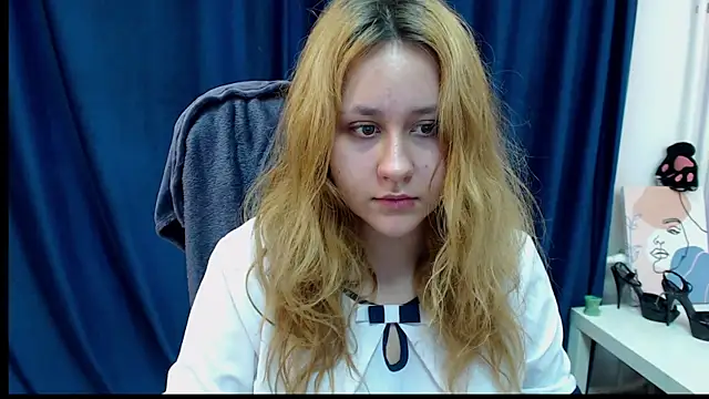 Snapshot of Judith_hypnosiss chatting on 06-21-26, 11:13 Judith hypnosiss online show from 06-21-26, 11:13