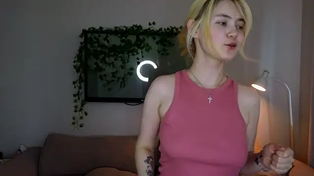 Emily Miu online show from 07-05-26, 04:19