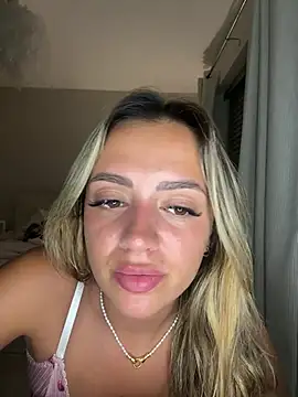 Harrietbronzex online show from 06-30-26, 10:22