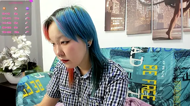 Snapshot of Cute__Kiko chatting on 07-28-26, 12:40 Cute Kiko online show from 07-28-26, 12:40