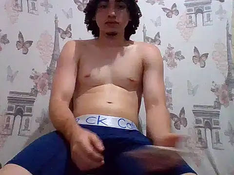 Snapshot of Sexy-white05 chatting on 07-14-26, 02:34 Sexy-white05 online show from 07-14-26, 02:34