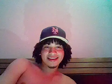 Snapshot of Sexy-white05 chatting on 07-30-26, 07:02 Sexy-white05 online show from 07-30-26, 07:02
